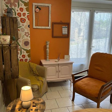 Апартаменты Logis En Perigord - Entre Bastides Et Vignobles - 2 Personnes Saint-Aubin-de-Lanquais Экстерьер фото